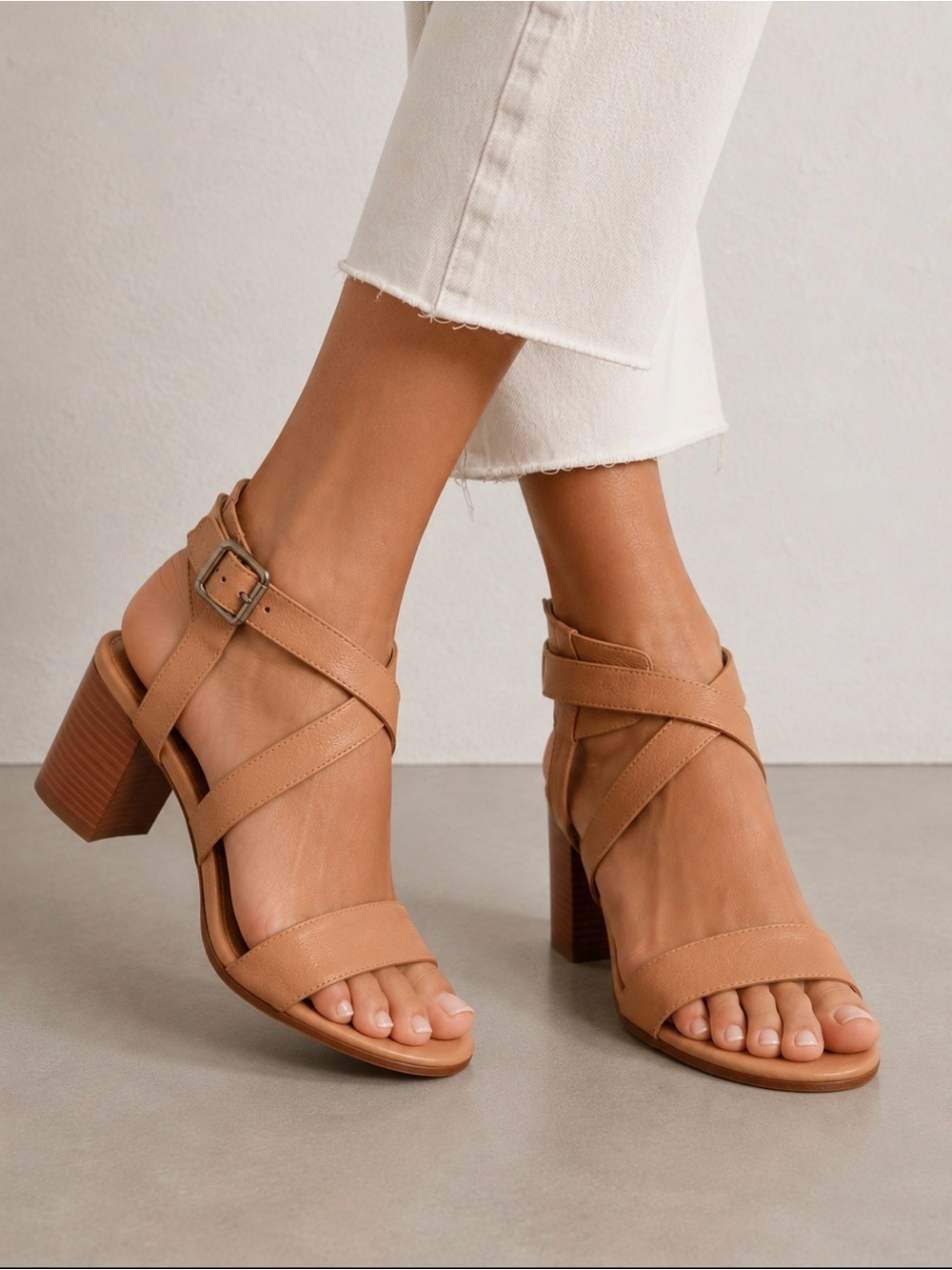 Via Spiga Blush Pink Jobina Cross Strap Wood Block Heel Sandal Heel US 12M/Eur42